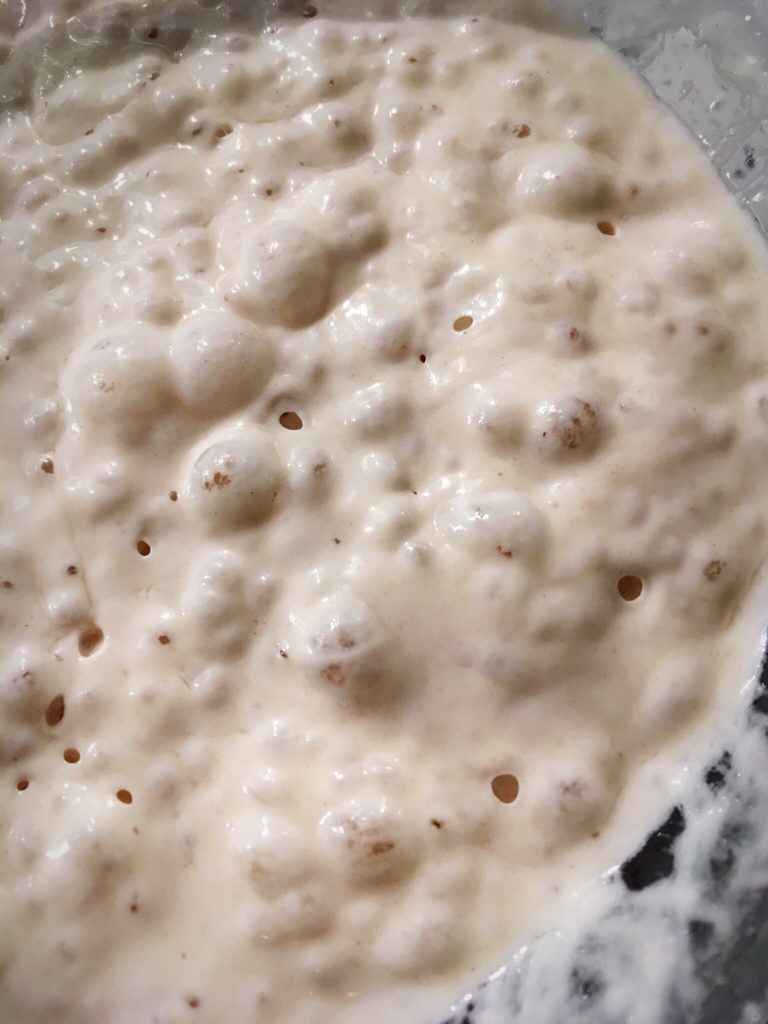 How to make a starter – The simplest way to make sourdough