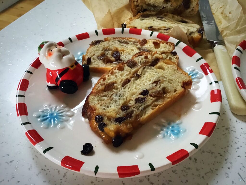 A plate with some slices of cake on it