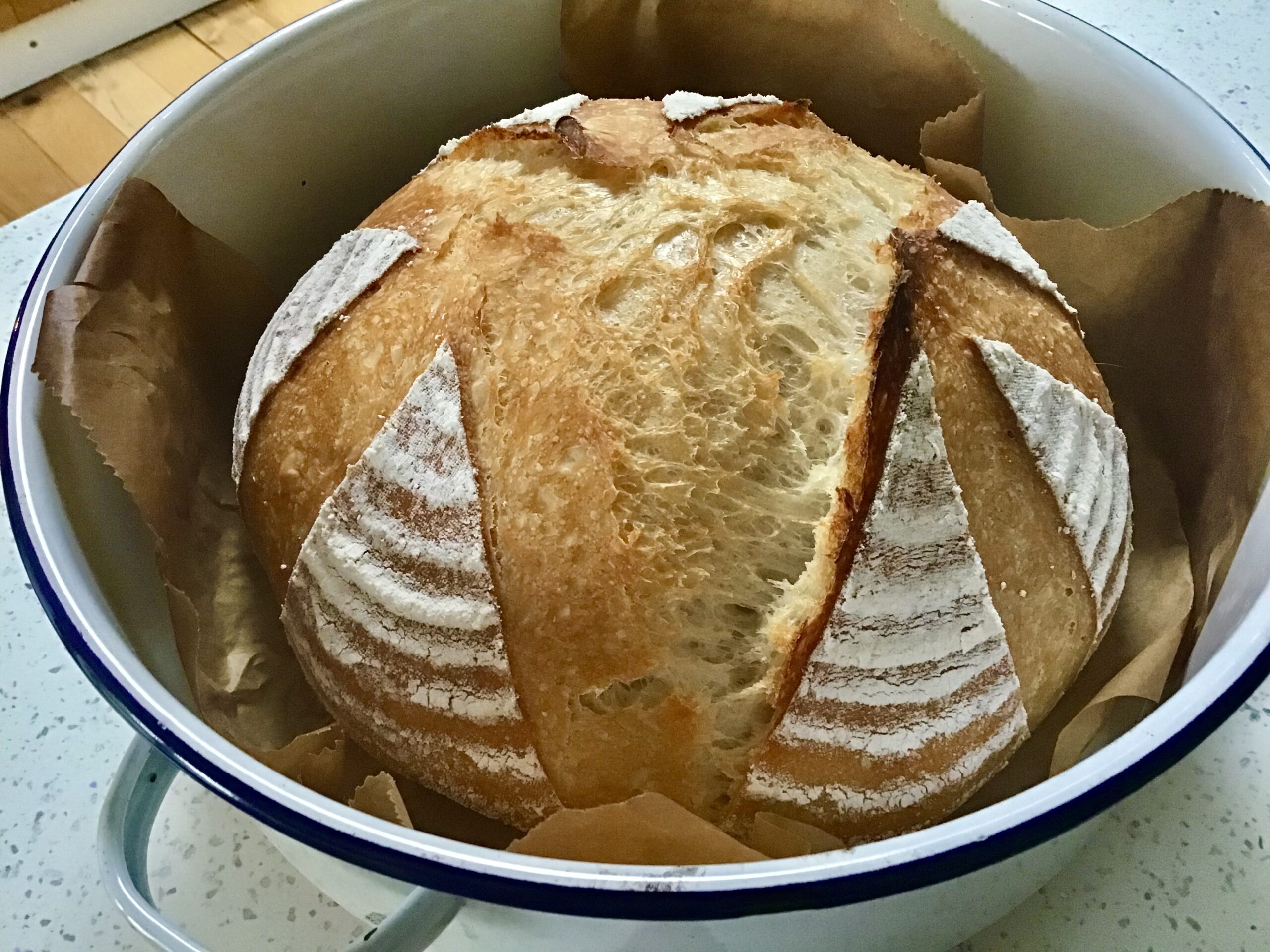 The BROVN - Bread Baking Steel with Glass Dome